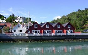 Marifjora Sjobuer